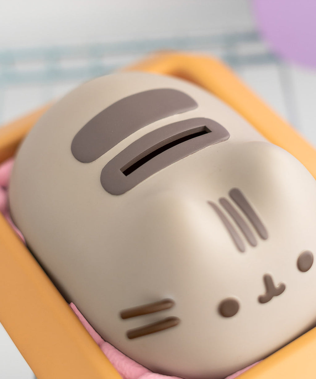 Pusheen Piggy Bank