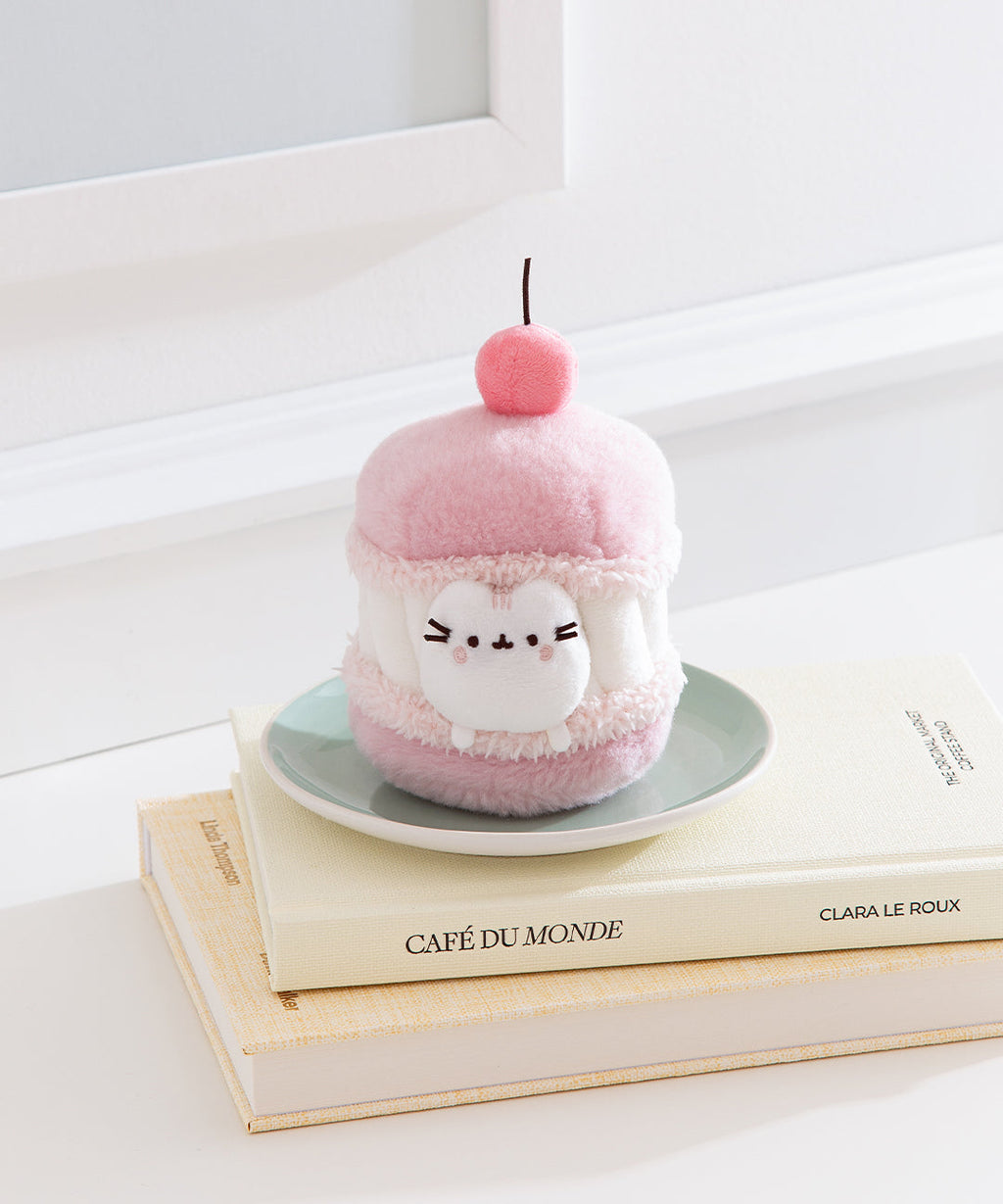 Pusheen Sweets Cherry Macaron Plush 2-pc Environment
